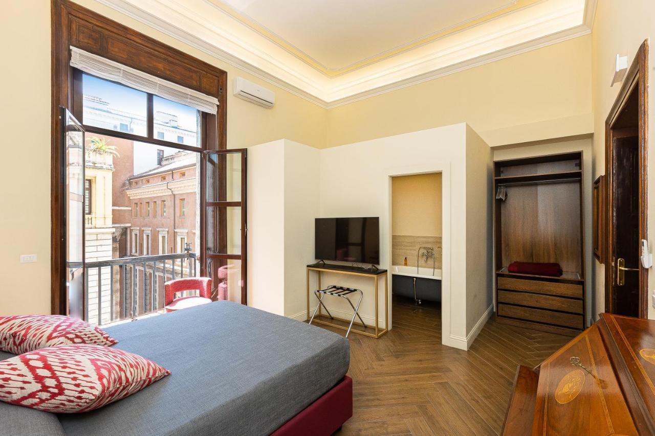 Via Barberini Apartamento *